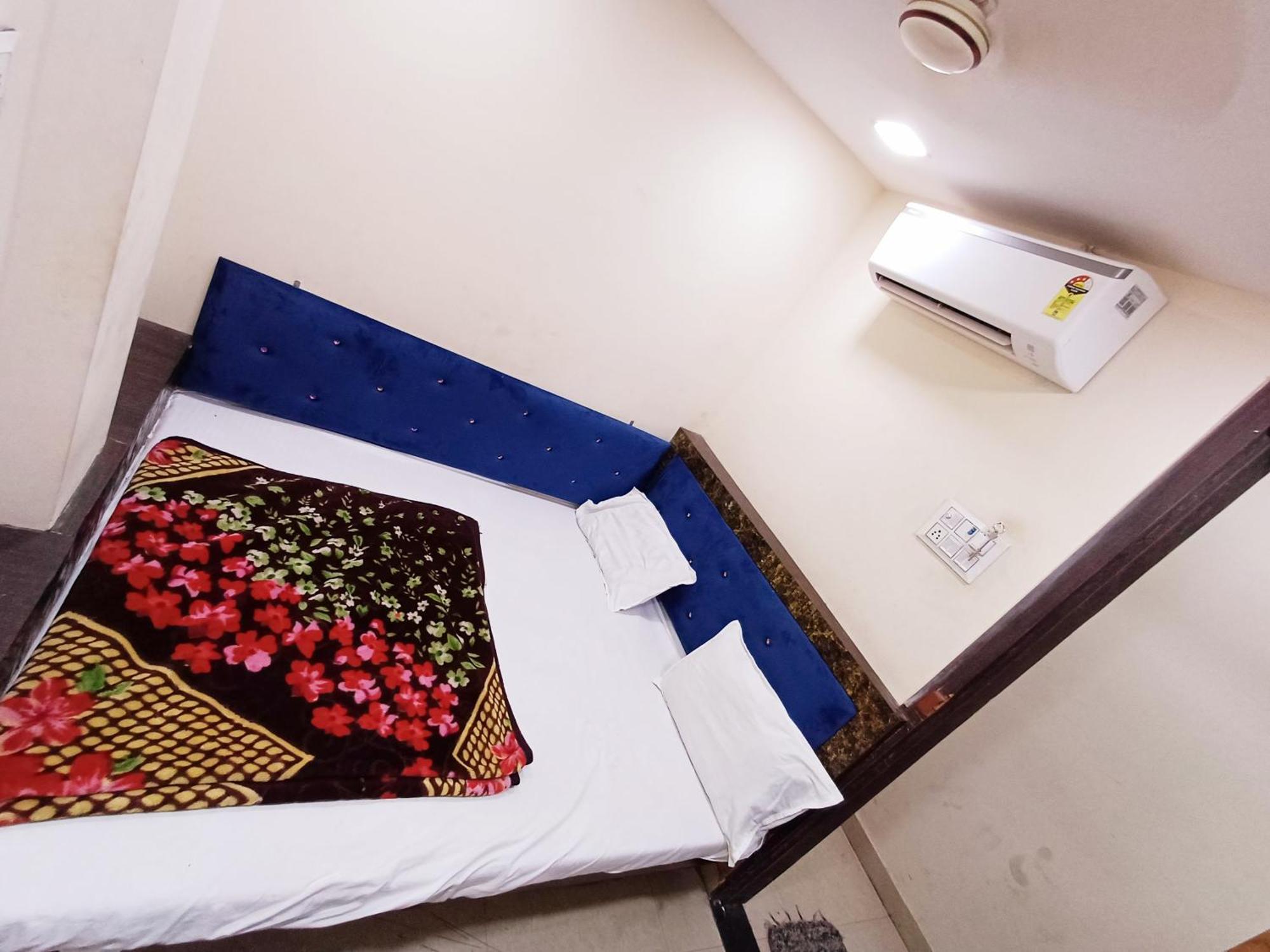 Blue Tower Hotel Ujjain Ngoại thất bức ảnh