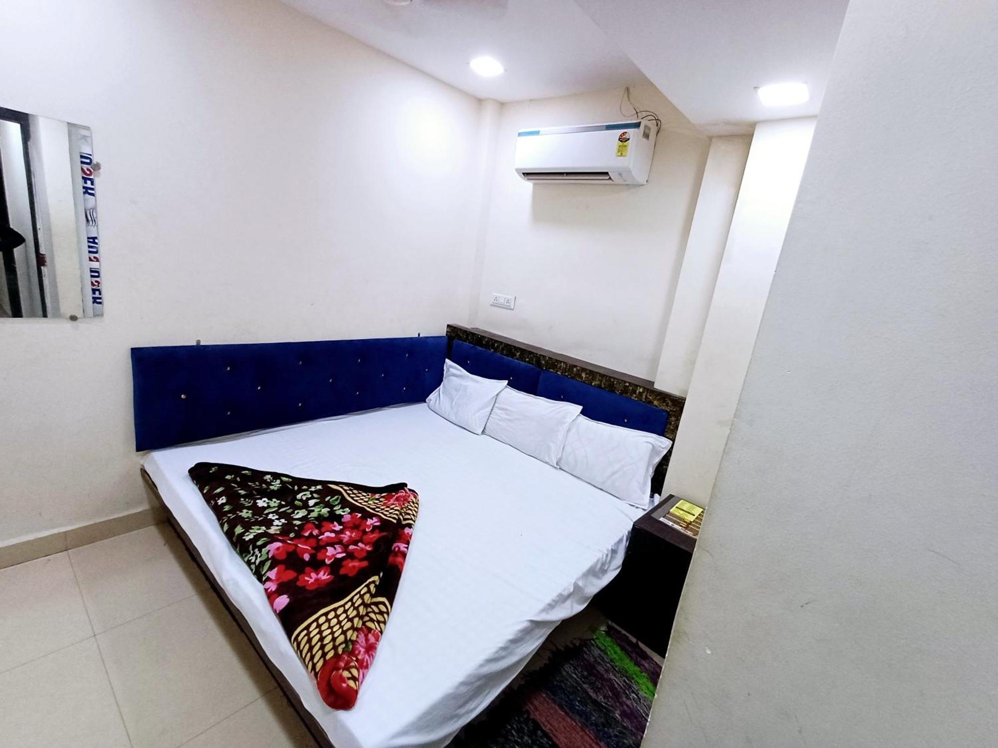 Blue Tower Hotel Ujjain Ngoại thất bức ảnh