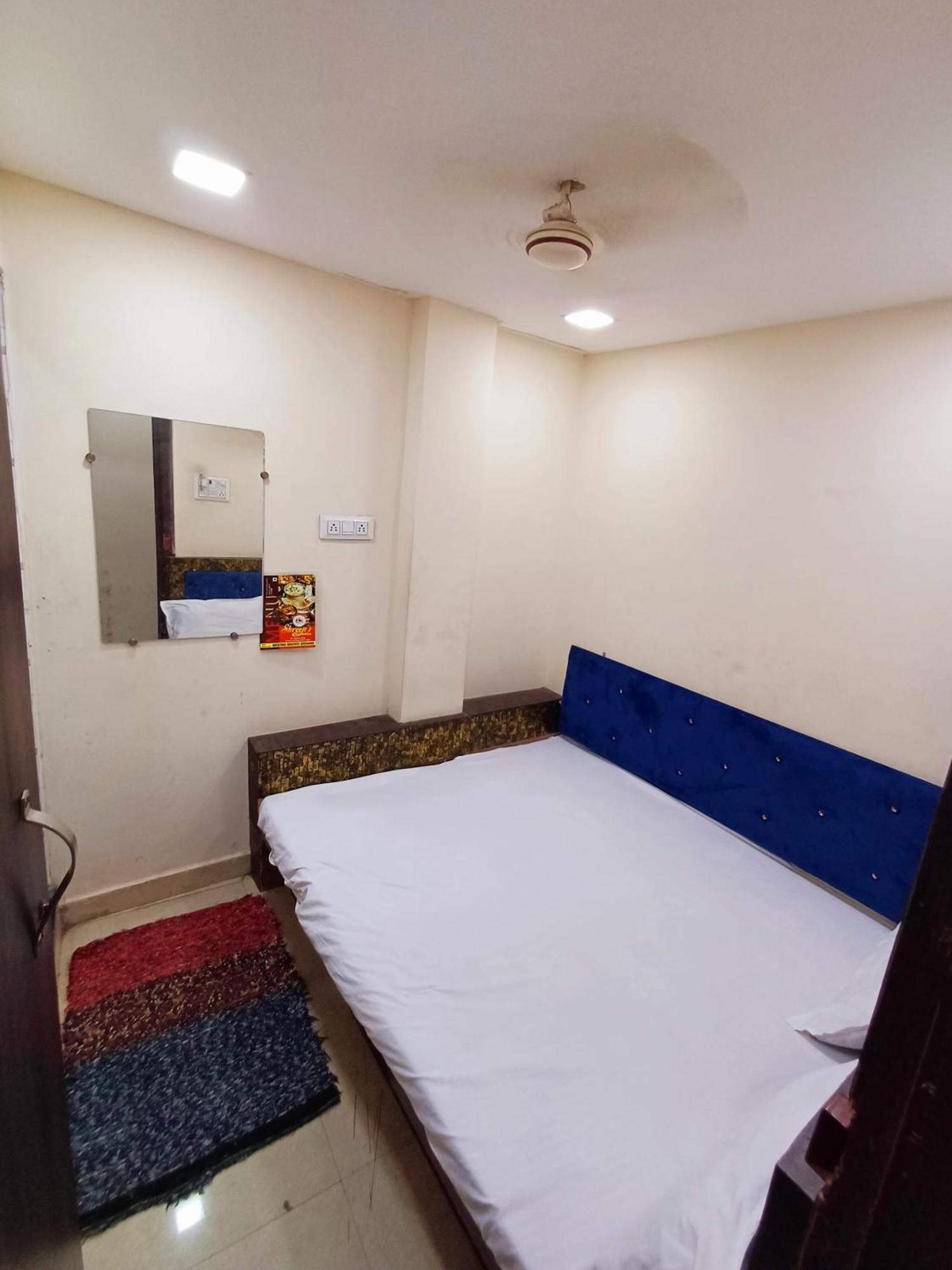 Blue Tower Hotel Ujjain Ngoại thất bức ảnh