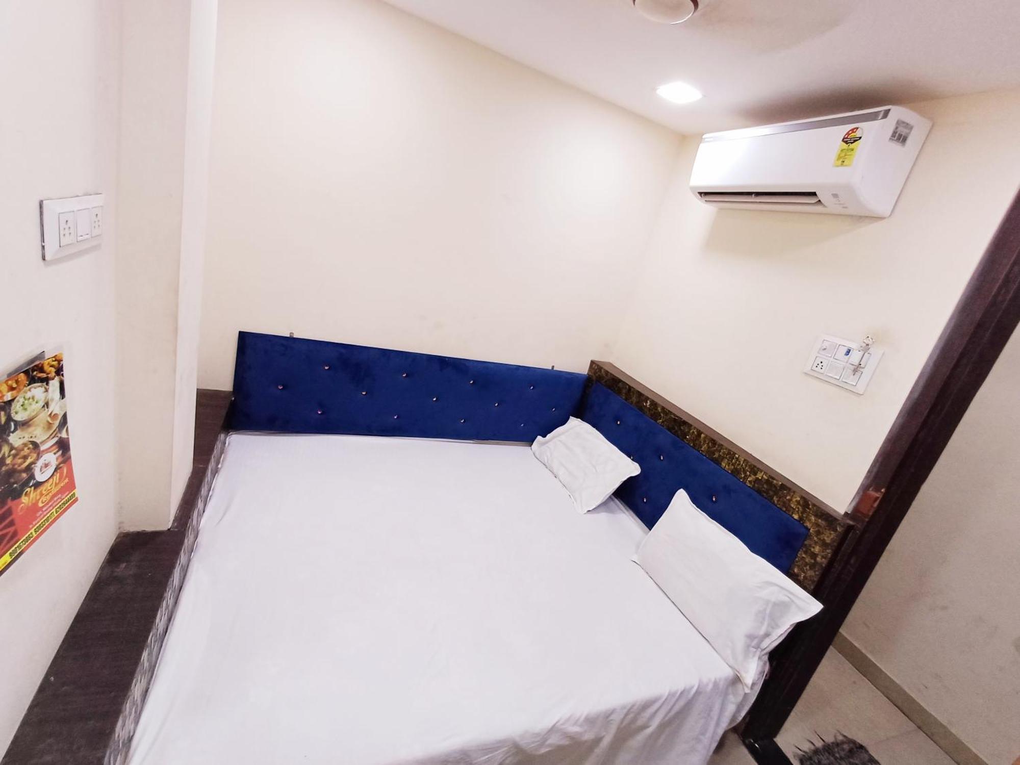 Blue Tower Hotel Ujjain Ngoại thất bức ảnh