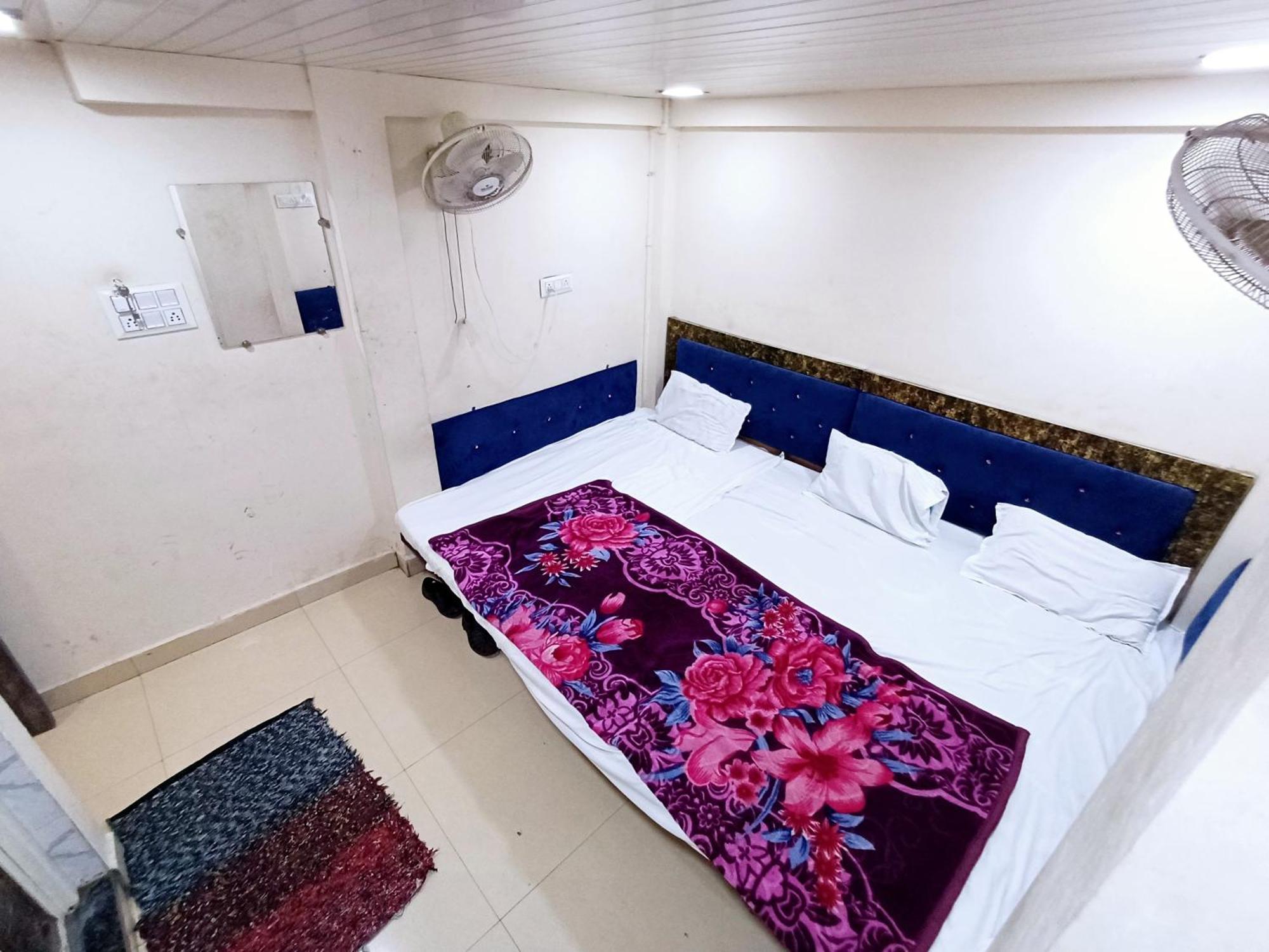 Blue Tower Hotel Ujjain Ngoại thất bức ảnh